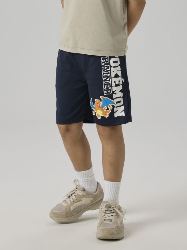 Nkmmoris mørkeblå shorts med Pokemon
