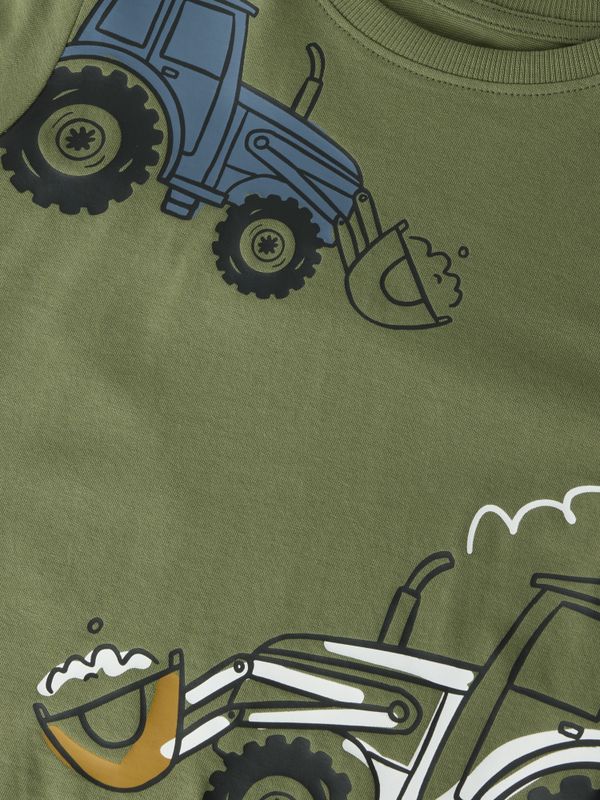 Nmmberlan olivengrønn genser med traktorer